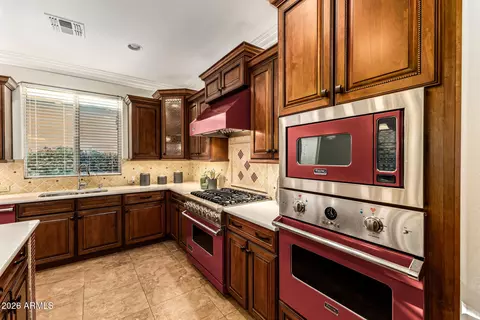 Kitchen - 2491 E Penedes Dr, Gilbert, AZ 85298 photo 3 of 6