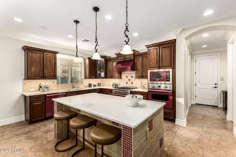 Kitchen - 2491 E Penedes Dr, Gilbert, AZ 85298 photo 6 of 6