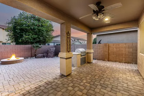 Exterior - 2491 E Penedes Dr, Gilbert, AZ 85298 photo 6 of 16