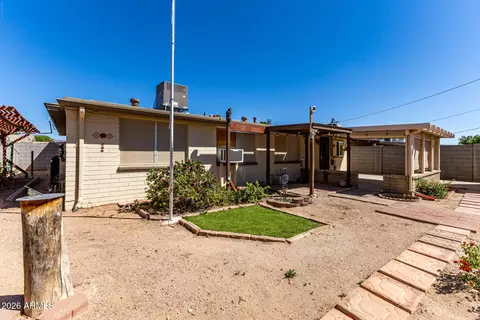 Exterior - 1468 S Lawther Dr, Apache Junction, AZ 85120 photo 4 of 6