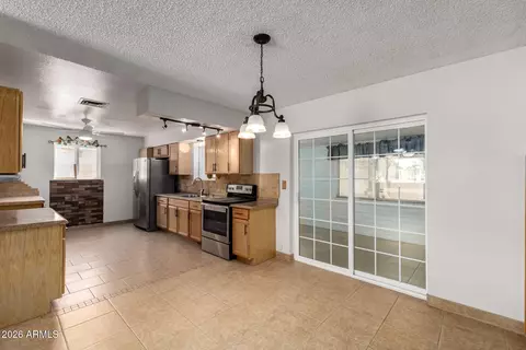 Dining - 1468 S Lawther Dr, Apache Junction, AZ 85120 photo 1 of 1