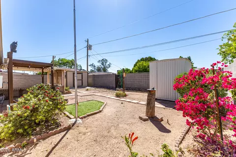 Exterior - 1468 S Lawther Dr, Apache Junction, AZ 85120 photo 5 of 6