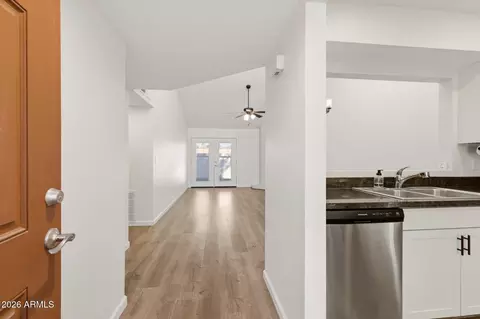 Entry Way - 5142 Edgemont Ave, Phoenix, AZ 85008 photo 1 of 1