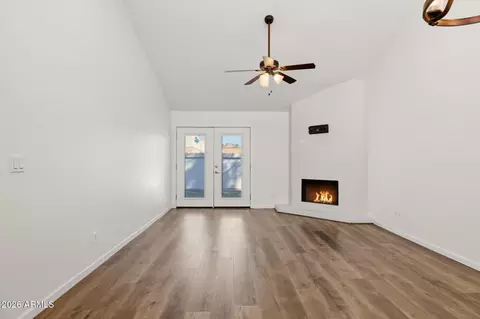 Living - 5142 Edgemont Ave, Phoenix, AZ 85008 photo 4 of 5