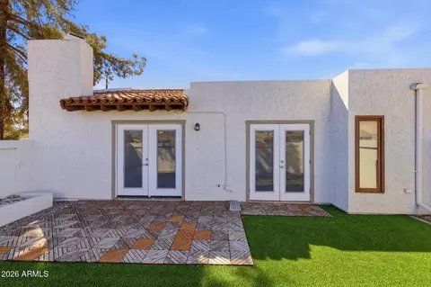 Exterior - 5142 Edgemont Ave, Phoenix, AZ 85008 photo 3 of 4