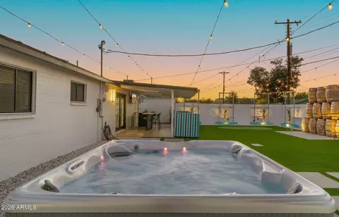 7514 E Moreland St, Scottsdale, AZ 85257
