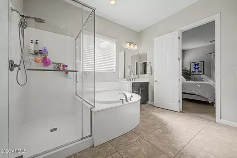 Bath - 7514 E Posada Ave, Mesa, AZ 85212 photo 3 of 6