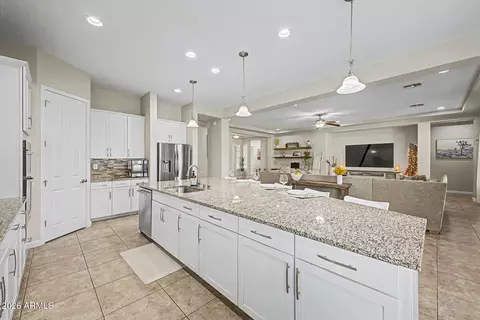 Kitchen - 7514 E Posada Ave, Mesa, AZ 85212 photo 7 of 9