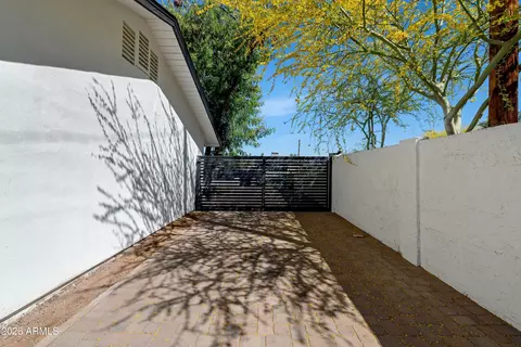 Exterior - 2601 E Harvard St, Phoenix, AZ 85008 photo 6 of 6
