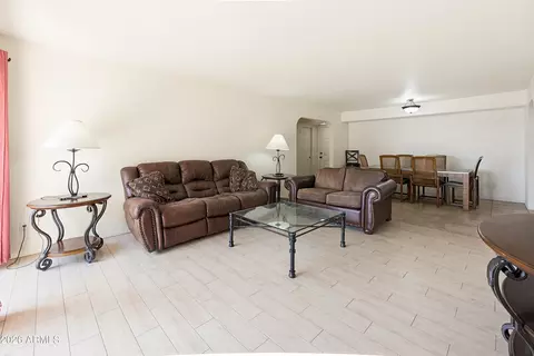 8500 E Indian School Rd #107, Scottsdale, AZ 85251