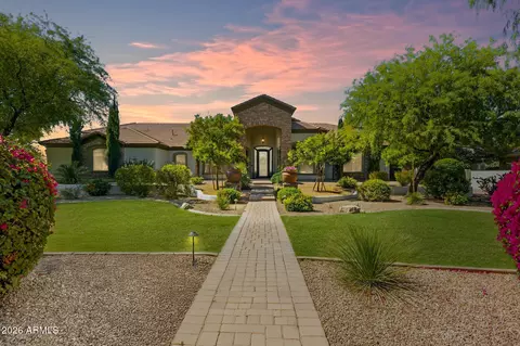 745 E John Henry Ln, Gilbert, AZ 85296
