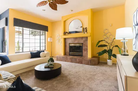 Living - 2739 E Vista Dr, Phoenix, AZ 85032 photo 2 of 3