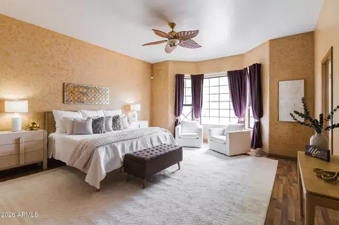 Bedroom - 2739 E Vista Dr, Phoenix, AZ 85032 photo 1 of 6