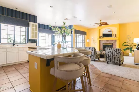 Kitchen - 2739 E Vista Dr, Phoenix, AZ 85032 photo 7 of 7