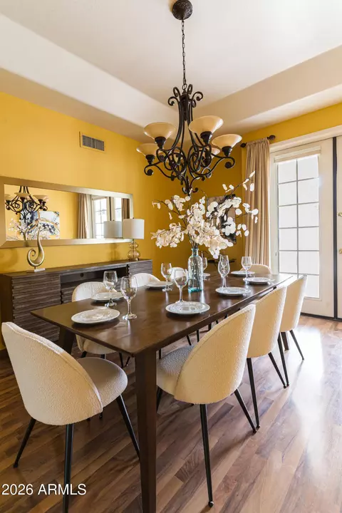 Dining - 2739 E Vista Dr, Phoenix, AZ 85032 photo 2 of 5