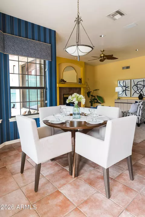 Dining - 2739 E Vista Dr, Phoenix, AZ 85032 photo 5 of 5