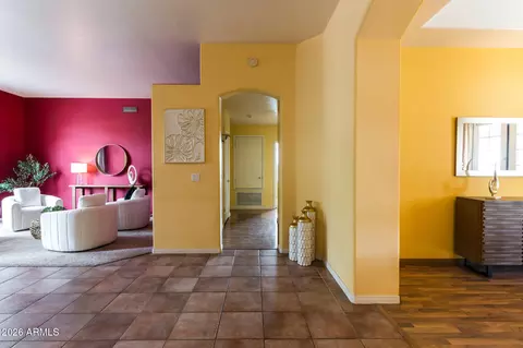 Entry Way - 2739 E Vista Dr, Phoenix, AZ 85032 photo 2 of 2
