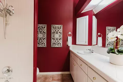 Bath - 2739 E Vista Dr, Phoenix, AZ 85032 photo 8 of 9