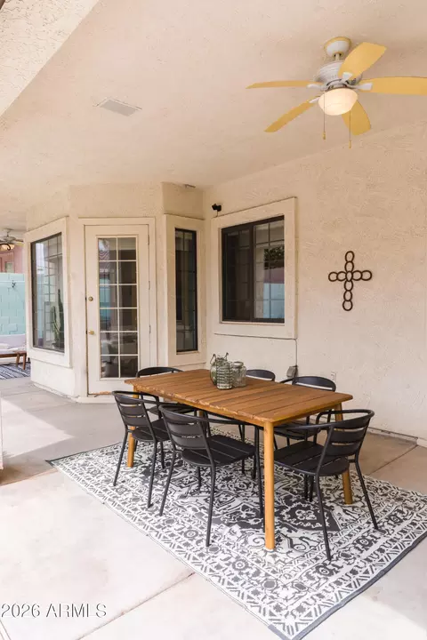 Exterior - 2739 E Vista Dr, Phoenix, AZ 85032 photo 7 of 12