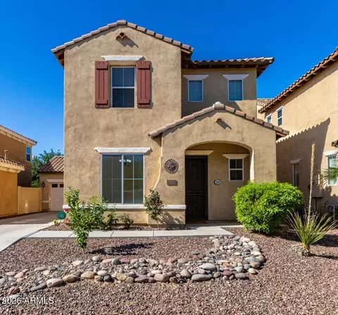 1110 N Crosscreek Dr, Chandler, AZ 85225
