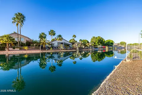 7034 W Rose Garden Ln, Glendale, AZ 85308