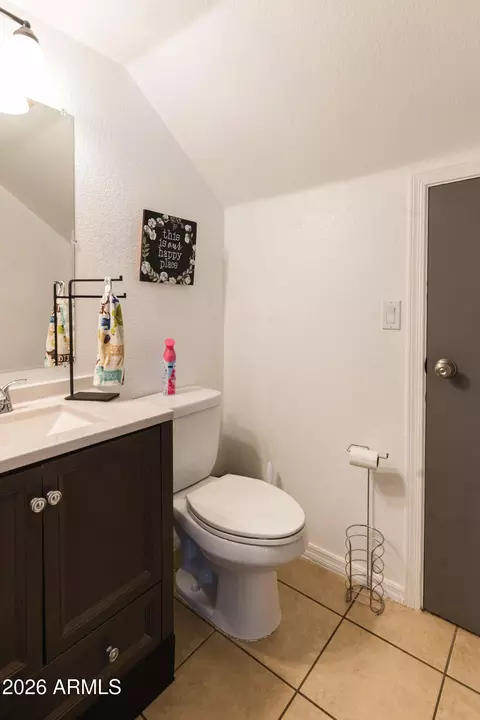 Bath - 7357 E Ivyglen St, Mesa, AZ 85207 photo 1 of 4
