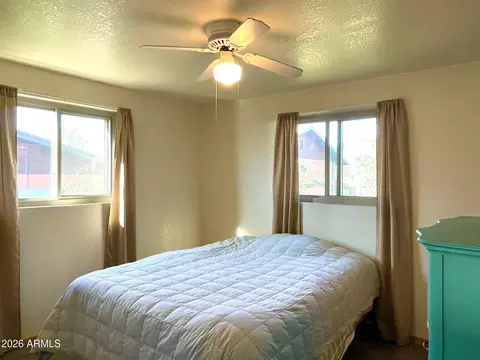 Bedroom - 108 Nighthawk Ave, Bisbee, AZ 85603 photo 2 of 3