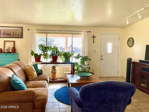 Living - 108 Nighthawk Ave, Bisbee, AZ 85603 photo 2 of 4