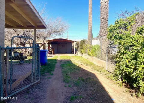 Exterior - 108 Nighthawk Ave, Bisbee, AZ 85603 photo 5 of 7