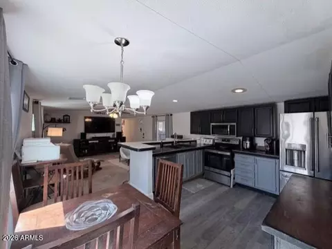 2019 Broken Arrow Rd, Overgaard, AZ 85933 photo 3