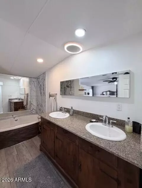 2019 Broken Arrow Rd, Overgaard, AZ 85933 photo 7