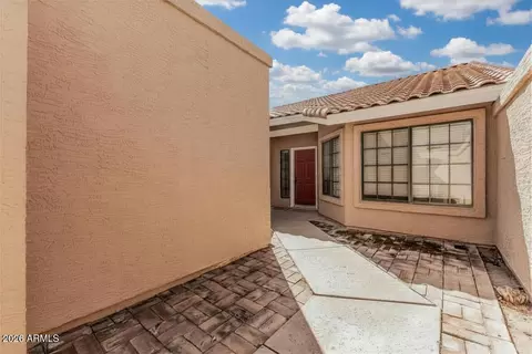 83 W Calle De Arcos --, Tempe, AZ 85284