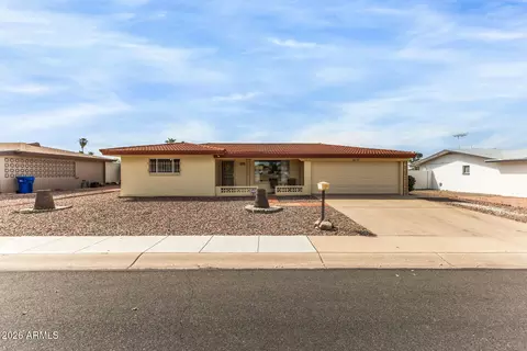 6037 Evergreen St, Mesa, AZ 85205