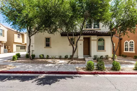 451 S Hawes Rd #32, Mesa, AZ 85208