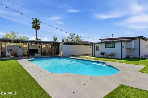 Exterior - 3020 E Wethersfield Rd, Phoenix, AZ 85032 photo 4 of 11