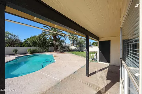 Exterior - 3951 E Waltann Ln, Phoenix, AZ 85032 photo 3 of 8