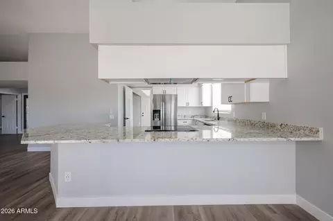 Kitchen - 3951 E Waltann Ln, Phoenix, AZ 85032 photo 1 of 4