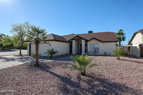 Exterior - 3951 E Waltann Ln, Phoenix, AZ 85032 photo 2 of 8