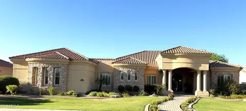 2758 E Locust Dr, Chandler, AZ 85286