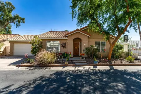 7001 N 28th Dr, Phoenix, AZ 85051