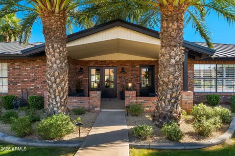 Exterior - 1441 E Caroline Ln, Tempe, AZ 85284 photo 2 of 11