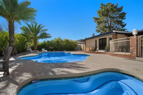 Exterior - 1441 E Caroline Ln, Tempe, AZ 85284 photo 9 of 11