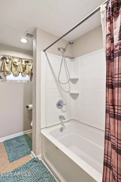 Bath - 2238 N Plaza Dr, Apache Junction, AZ 85120 photo 6 of 6