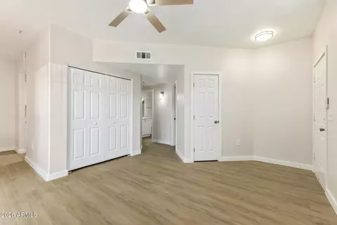 Living - 3434 E Baseline Rd #109, Phoenix, AZ 85042 photo 1 of 4