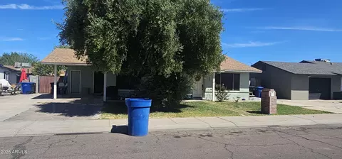 670 E Laredo St, Chandler, AZ 85225