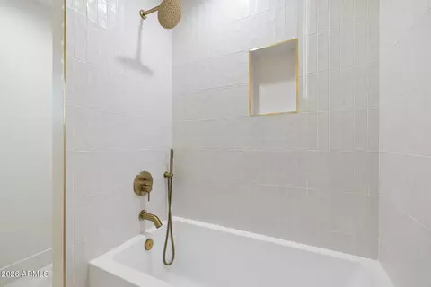 Bath - 5438 E Avalon Dr, Phoenix, AZ 85018 photo 5 of 5