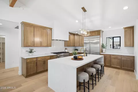 Kitchen - 5438 E Avalon Dr, Phoenix, AZ 85018 photo 1 of 6