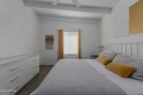 Bedroom - 4754 N 14th St, Phoenix, AZ 85014 photo 2 of 8
