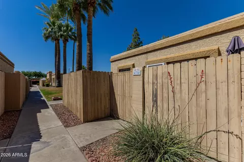 Exterior - 4754 N 14th St, Phoenix, AZ 85014 photo 5 of 5
