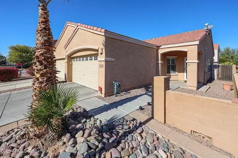 7008 W Cesar St, Peoria, AZ 85345